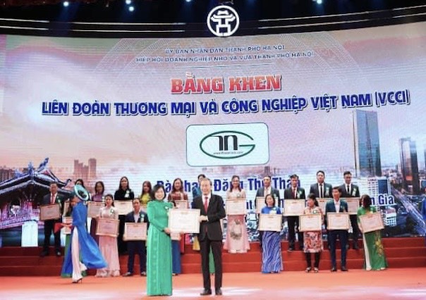 Công ty Thái An Gia nhận bằng khen của VCCI