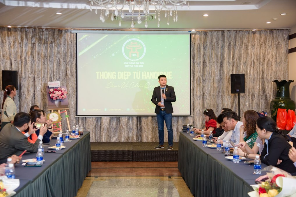 Ông Thịnh Duy Khiêm, Phó Trưởng VPPN HanoiSME phát biểu chỉ đạo tại cuộc họp